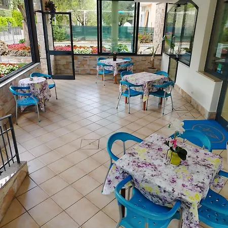 Hotel Fiordaliso 2*