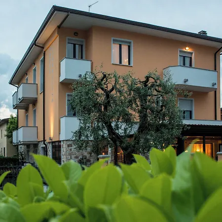 Fiordaliso
